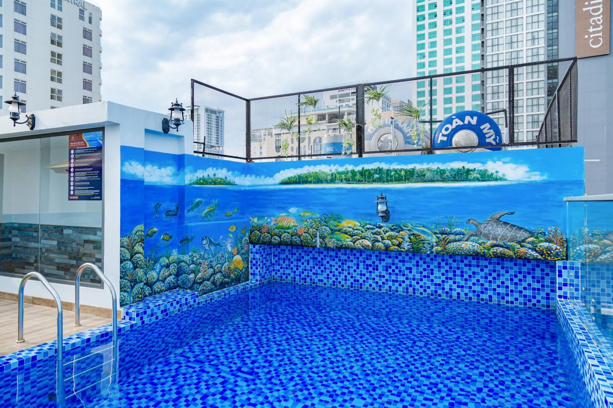 Hotel Azura Gold Hotel&apartment